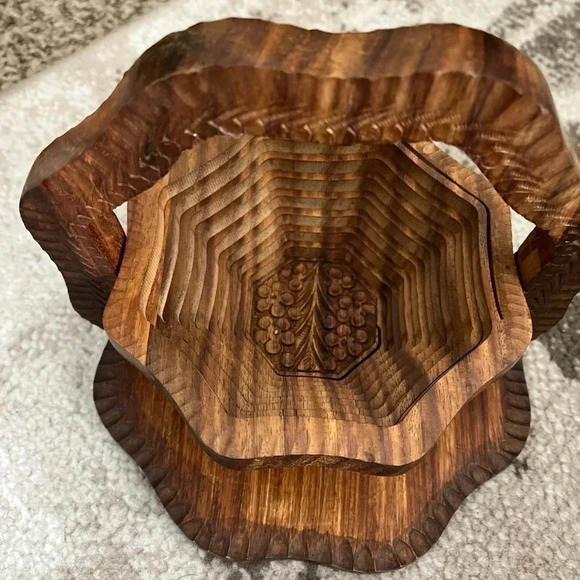 The Wooden Basket Co. Collapsing Basket - Picture 12 of 16